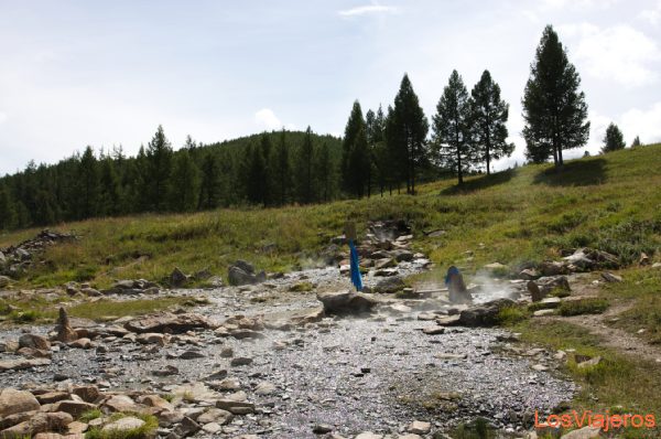 Aguas termales en el valle del río Orkhon - Mongolia