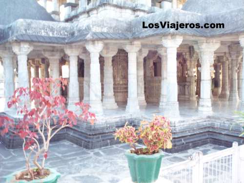 Templos jainistas de Delwara o Dilwara - Rajastan - India