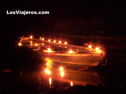 Diwali lights - Varanasi - India
Luces de Diwali en Benares - India