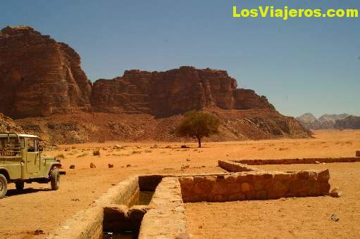 Pozo de Lawrence de Arabia -Wadi Rum- Jordania