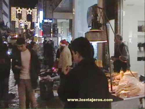 Ermou Street on the night - Athens - Grecia