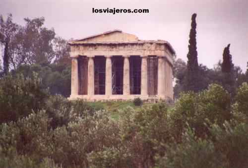 Teseo's Temple in Ancient Agora - Athens - Greece
Teseo's Temple in Ancient Agora - Athens - Grecia