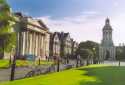 Go to big photo: Main entrance of Trinity College - Dublin - Ireland - Eire