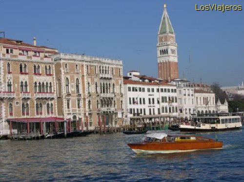 View of the city of Venice -Venezia- Italy
Vista de la ciudad de Venecia - Italia