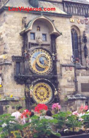 The most famouse clock of Prague - Staromestske Scuare - Prague - Czech Republic
El mas famoso reloj de Praga - Plaza Staromestske - Praga - República Checa - Checa Rep.