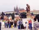 Hradcany (el distrito del Castillo)  visto desde el puente de Carlos - Praga - República Checa - Checa Rep.