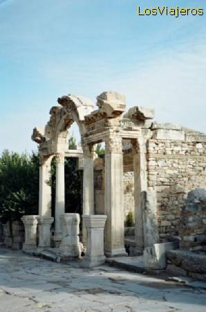 Temple of Hadrian-Ephesus-Turkey
Templo de Adriano-Efeso-Turquía - Turquia