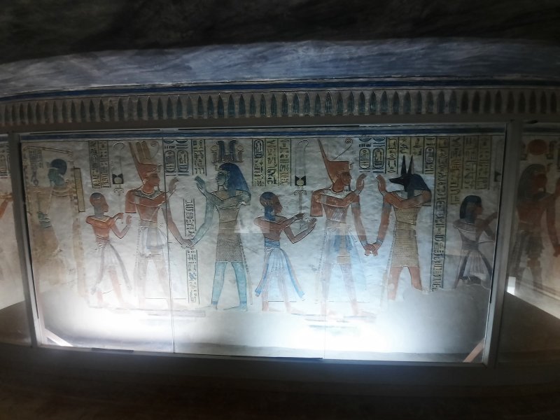 Tumba QV55  Amenherjepeshef, hijo de Ramsés III, Fotos de Tumbas del Valle de las Reinas 0