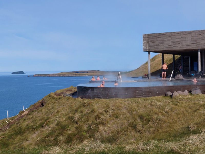 Geosea (Geothermal Sea Baths) - Husavik, Husavik: ballenas, qué ver, fiordo - Norte de Islandia 1