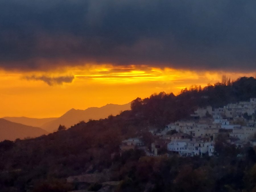 Atardecer dorado en la Alpujarra, Las Alpujarras en el puente de la Inmaculada 2