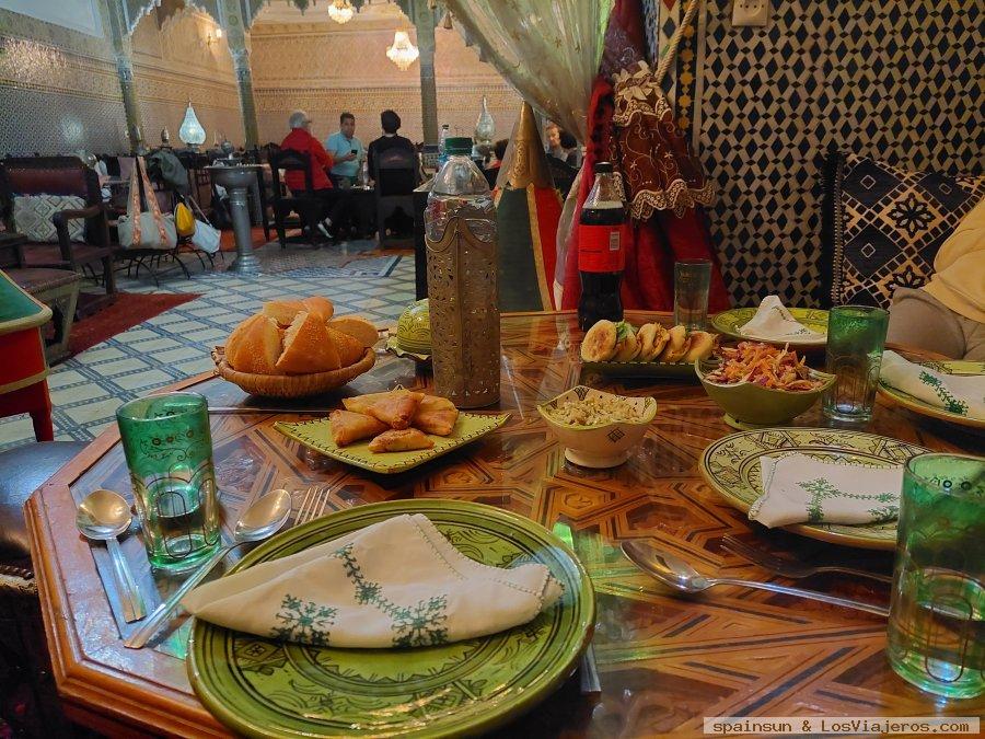 Cena en el el Riad Lahboul, Meknes (Mequínez) - Ciudades imperiales de Marruecos 2