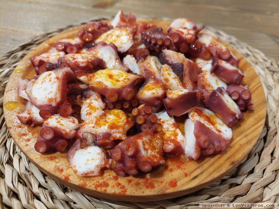 Pulpo a Feira de O Carballiño - Ourense, Comarcas de Ribeiro y Carballiño, Orense