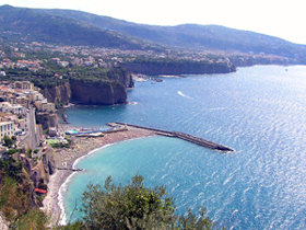 Este pueblo creo k es Minori, no macuerdo mu bien, Información playas en Italia