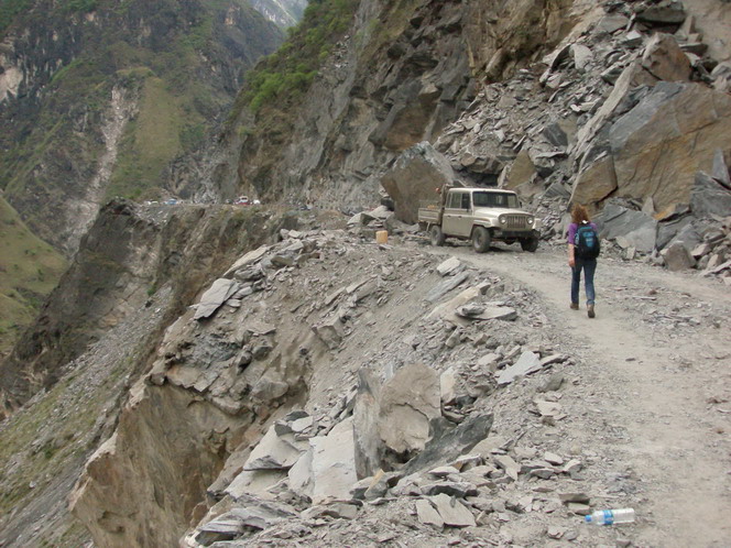 Cuidado.., ITINERARIOS CHINA POR LIBRE: Rutas, Dudas y Consejos (histórico) 3