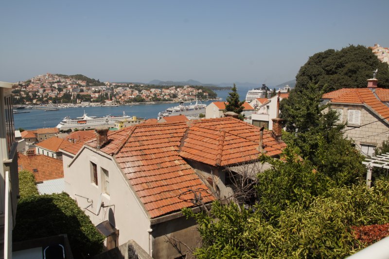 vistas desde apartamento, Alojamiento en Dubrovnik: Hoteles, sobes, casas - Croacia 1