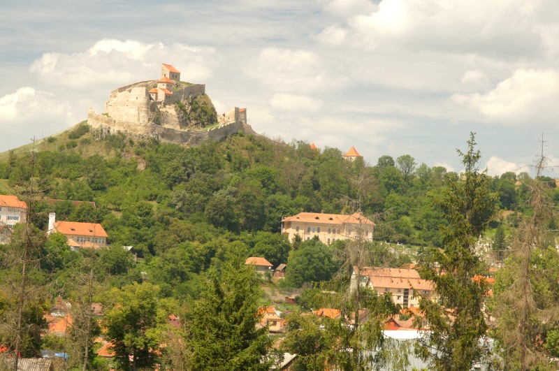 Vista desde la carretera del Castillo de Rupea, Fortaleza de Rupea -Camino de Brasov a Sighisoara