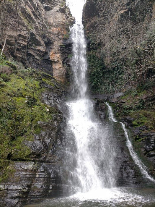 Cascada de Pinero, Confinados pero viajeros ¿Qué has descubierto cerca de casa? 3