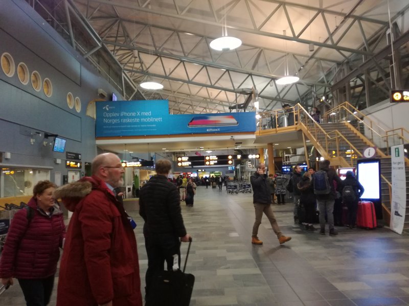 Vuelo a Tromso: aeropuerto, cambio, bus, traslados - Noruega 1