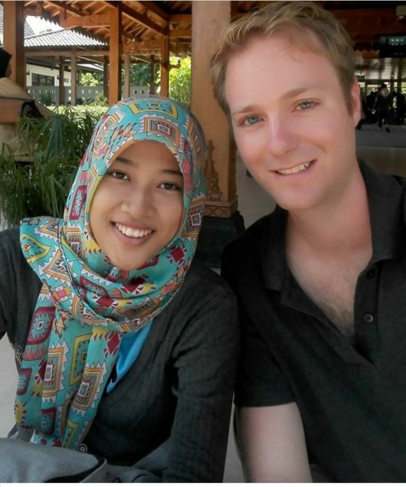 Nur Samsiyah -guia español en Yogyakarta Java Indonesia 0