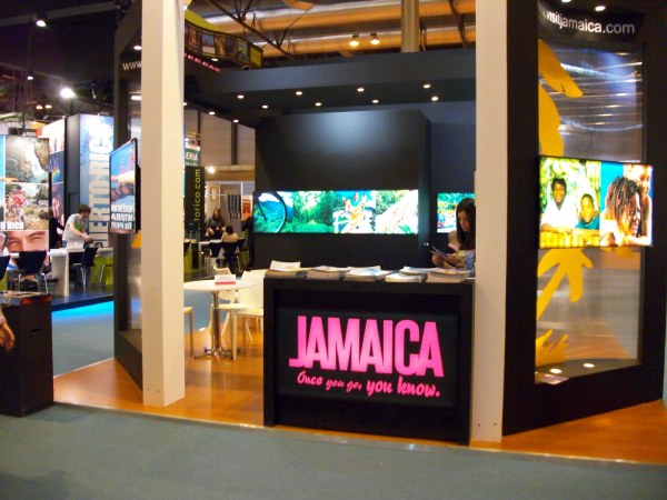 Stand de Jamaica en Fitur, IFEMA / FITUR: aparcamientos, guardarropas y restaurantes 1