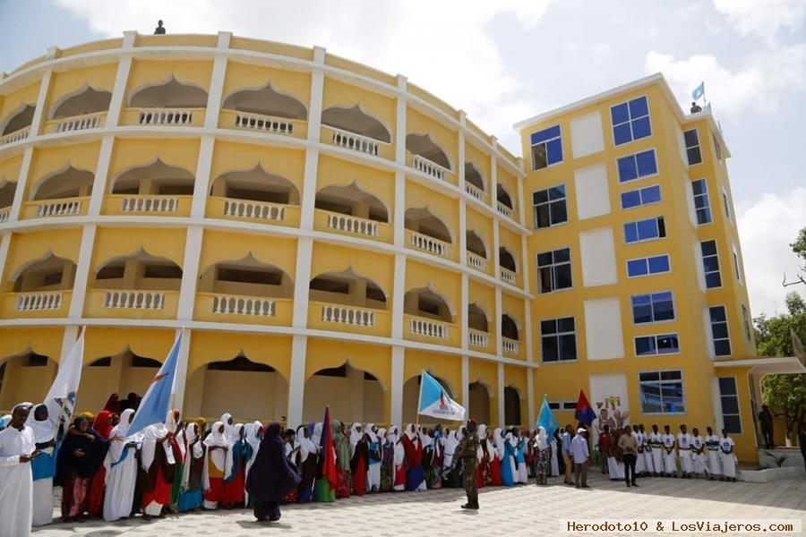 Museo nacional de Somalia, Viajar a Mogadiscio (Mogadishu) y Kismayo - Somalia 2