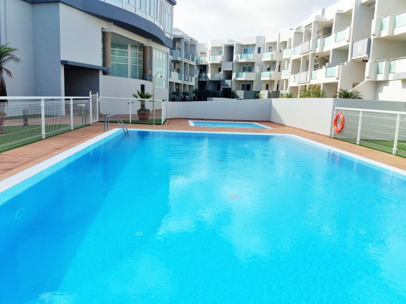 Piscina, APARTAMENTO PREMIUM EN CORRALEJO (FUERTEVENTURA) DESDE 60€ 2