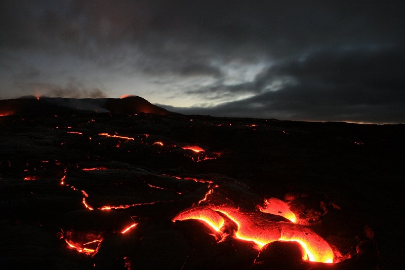 Después del atardecer, Lava Tours, excursiones para ver lava en Big Island (Hawaii) 1