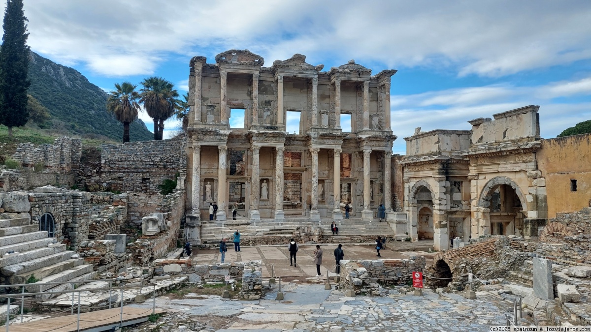 Turquía bate récords de Turismo en 2025 (2)