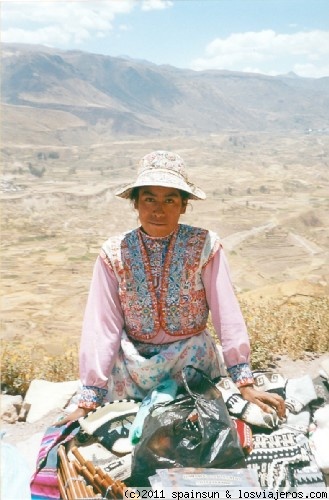 Traje tradicional Peruano
Mujer del altiplano de Peru con traje tradicional.
