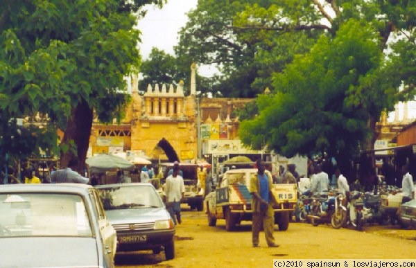 Mercado en Bamako
Bamako, la capital de Mali, posee varios mercados animados.

