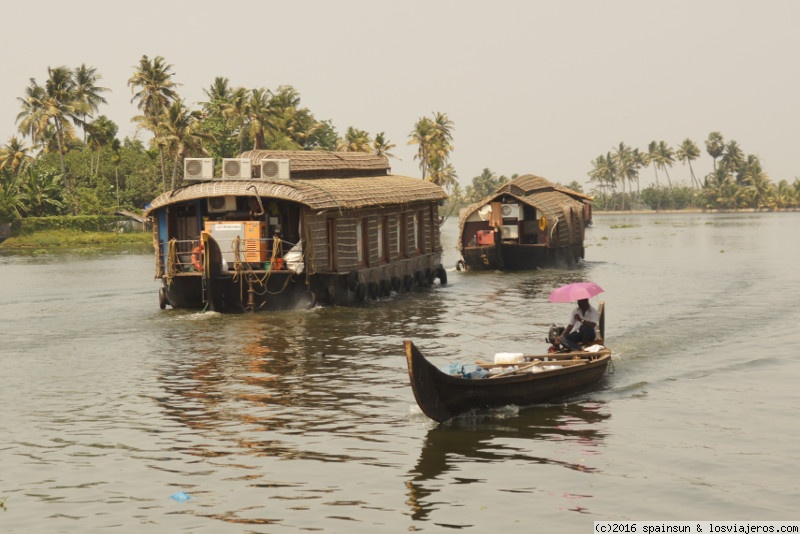 Foro de Alleppey: Embarcaciones por los canales de las Backwaters - Kerala