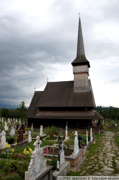 Rozavlea wodden church - Maramures - Romania