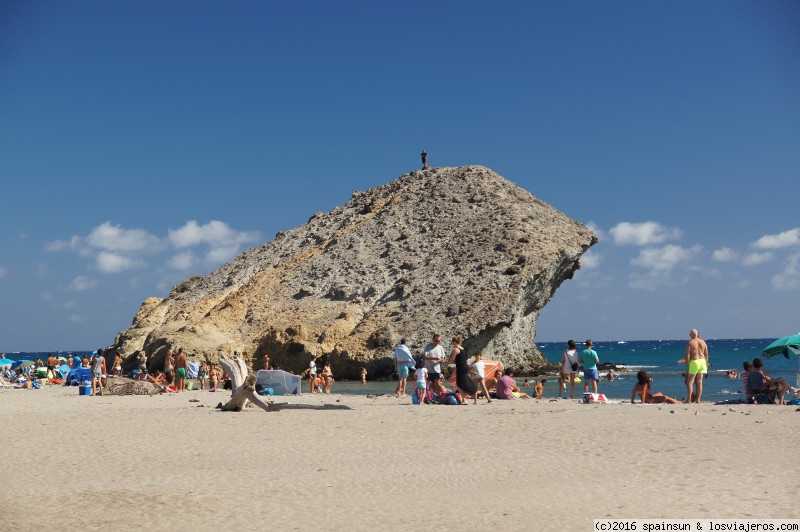 Playa de Monsul - Cabo de Gata (Foto 1)