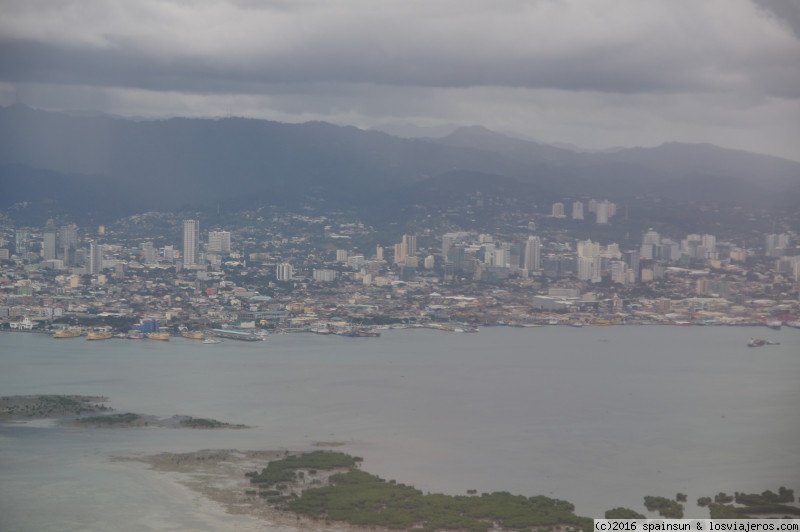 Foro de Vuelos Filipinas: La ciudad de Cebu vista desde el aire