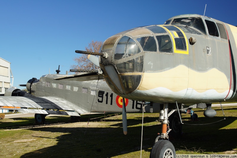 Museo del Aire - Madrid con niños, Avión-España (1)