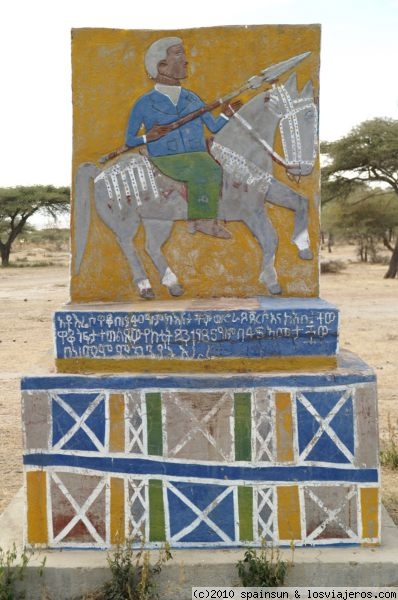 Tumbas con pinturas - Zona central de Etiopia
Curiosas tumbas de la zona centro-sur de Etiopia. Carretera de Addis Abeba a Arba Minch
