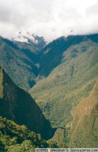 Subiendo en al Machu Pichu
Vista subiendo al Machu Pichu
