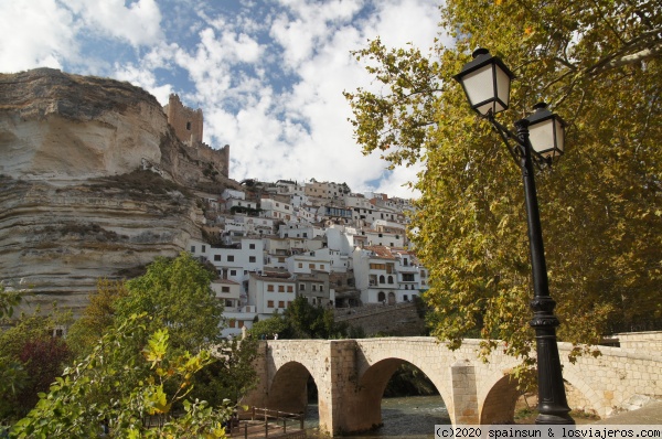 Puente romano de Alcalá del Júcar
Puente viejo de Alcalá del Júcar, una de las postales más reconocidas de la provincia de Albacete.
