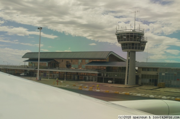 Aeropuerto de Windhoek
Aeropuerto de Windhoek desde el avión
