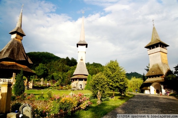 Monasterio de Barsana - Maramures
El complejo monástico de Barsana. Uno de los más importantes monasterios de monjas ortodoxas de Maramures.
