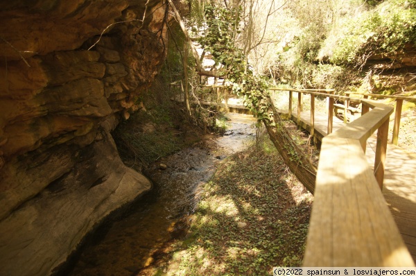 Paseo Fluvial de Villar del Humo, Serranía de Cuenca
Ruta de senderismo por el bello paseo fluvial del río Vencherque en Villar del Humo.
