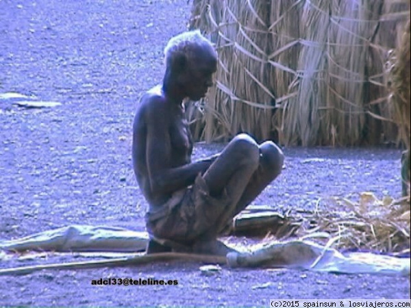 Abuelo en Elmolo -tribus perdidas de Africa- Lago Turkana
Elmolo, una de las tribus perdidas de Africa - Lago Turkana
