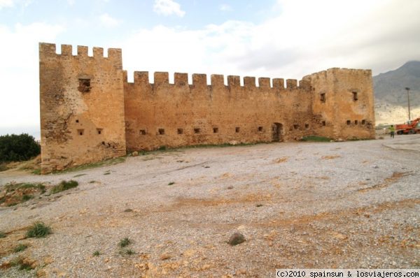 Fuerte de Frangokastello
Frangokastello es un castillo veneciano que protegia el sur de la isla de Creta.
