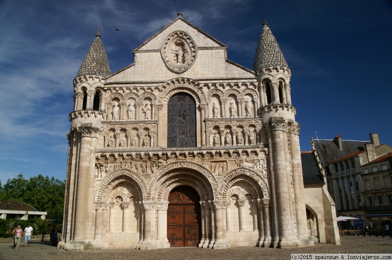 Foro de Poitiers: Iglesia de Notre Dame la Grande -Poitiers