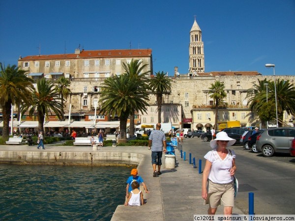 Split
La ciudad de Split, desde el puerto.
