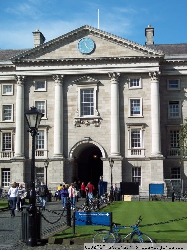 Trinity College - Universidad de Dublín
El Trinity College es la más prestigiosa institución educativa de Irlanda.
