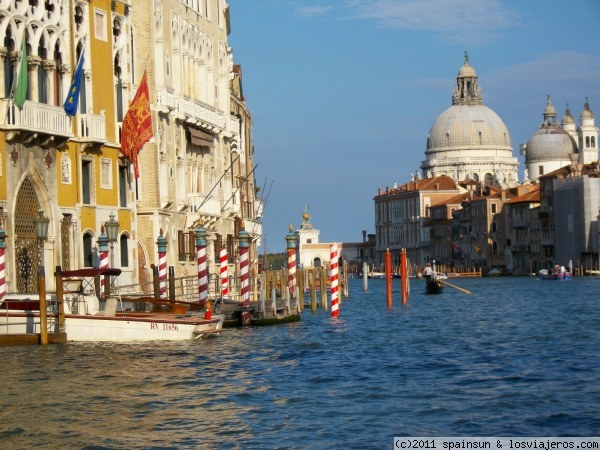 Gran Canal de Venecia
Solo voy a subir una foto de Venecia... pero describe la esencia de la ciudad.
