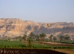 Al fondo Templo de Hatshepsut
Templo, Hatshepsut, fondo, globo, dando, vuelta