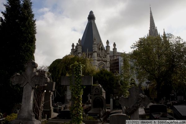 Tumbas
Tumbas en el cementerio Laeken, Bruselas
