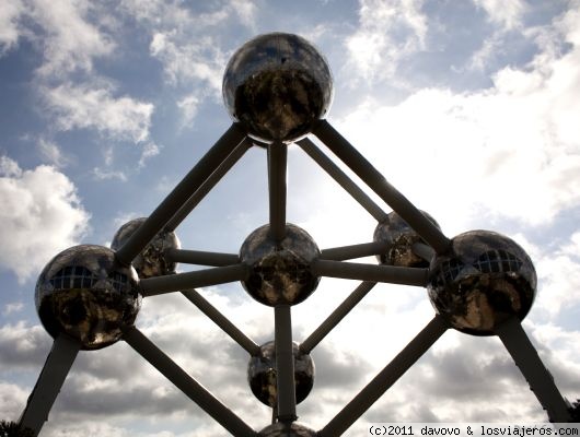 El gran átomo
Vista del famoso atomiun. Bruselas
